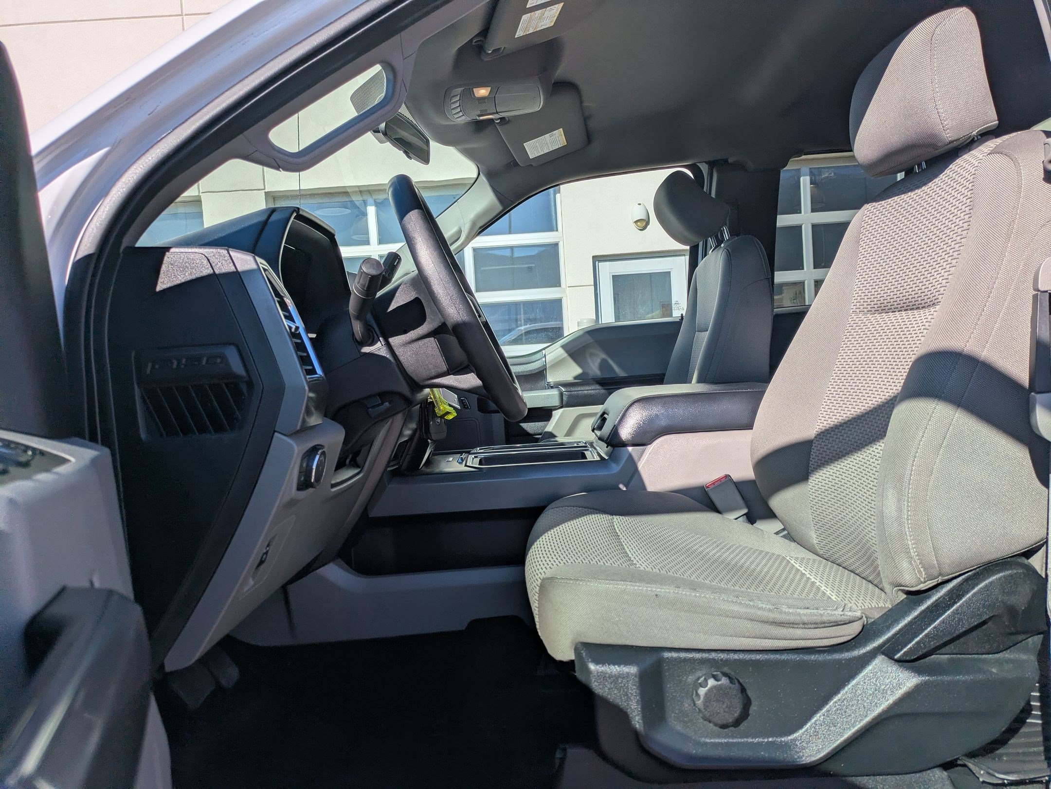 Used 2016 Ford F150 XLT image 17