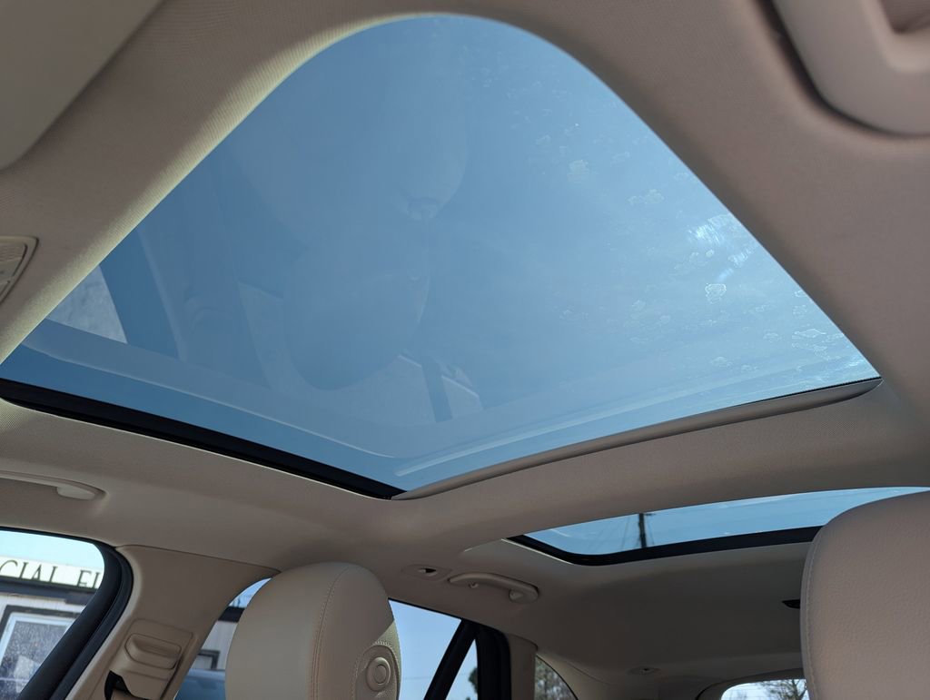 Used 2017 Mercedes-Benz GLC 300 image 21