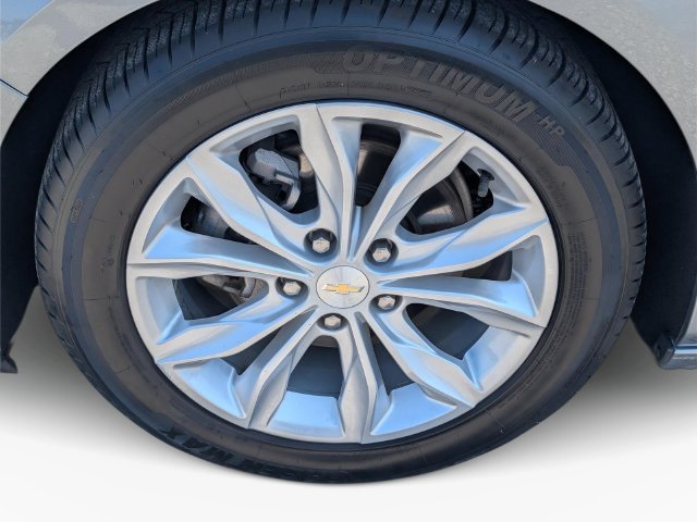 Used 2024 Chevrolet Malibu LT FWD image 12