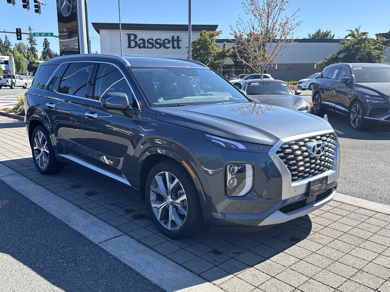 Used 2021 Hyundai Palisade Limited AWD/4WD image 3