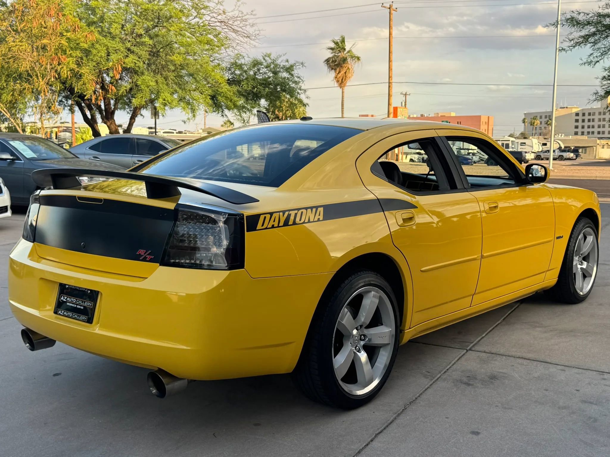 Used 2006 Dodge Charger R/T RWD image 6