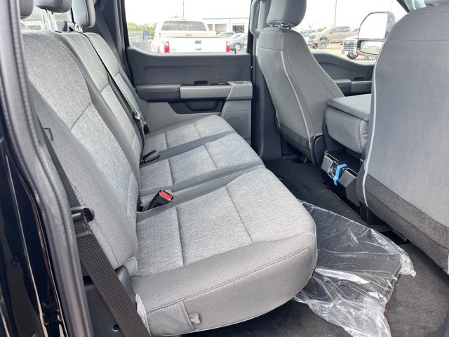 New 2026 Ford F250 XL w/ STX Appearance Package image 17
