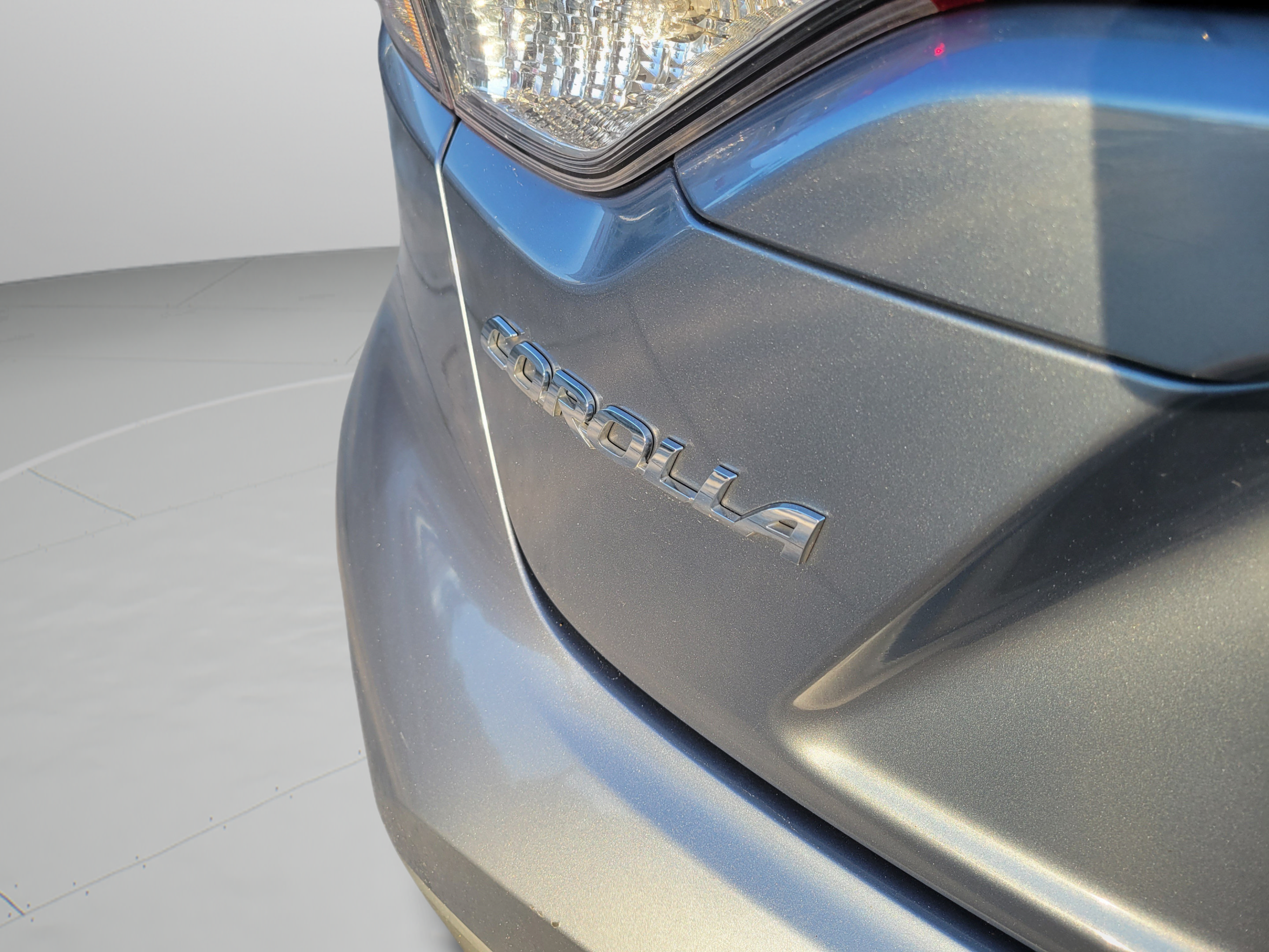 Used 2021 Toyota Corolla LE FWD image 31
