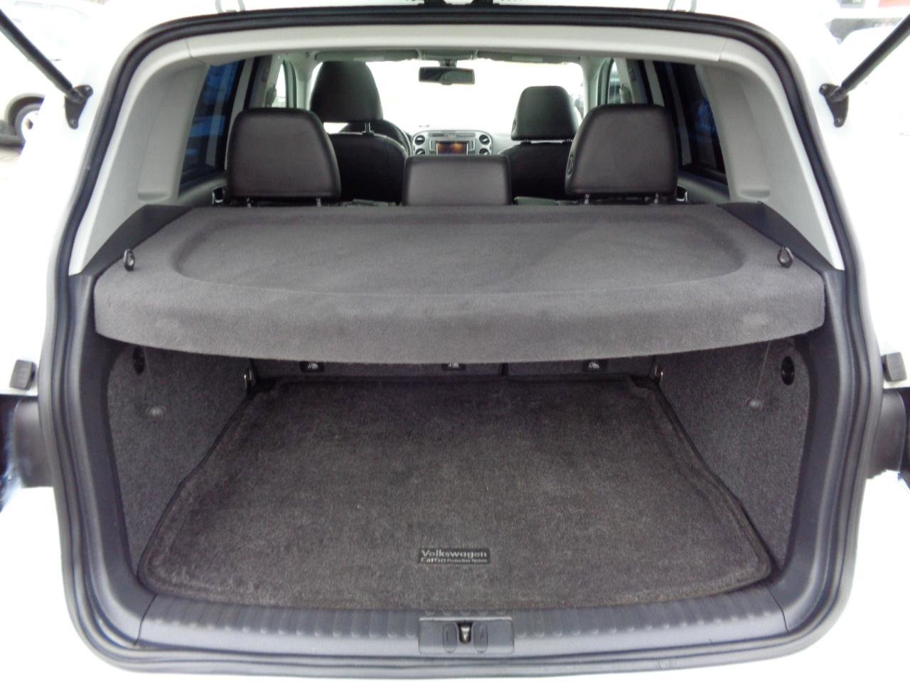 Used 2017 Volkswagen Tiguan Sport image 35