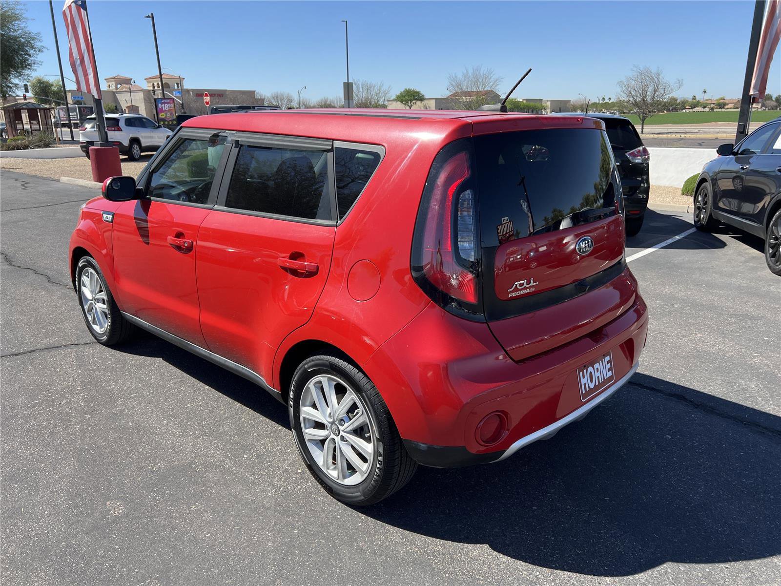 Used 2017 Kia Soul + FWD image 7