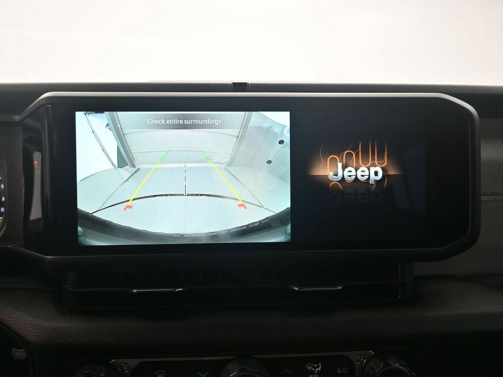 Used 2024 Jeep Wrangler Sport S image 10