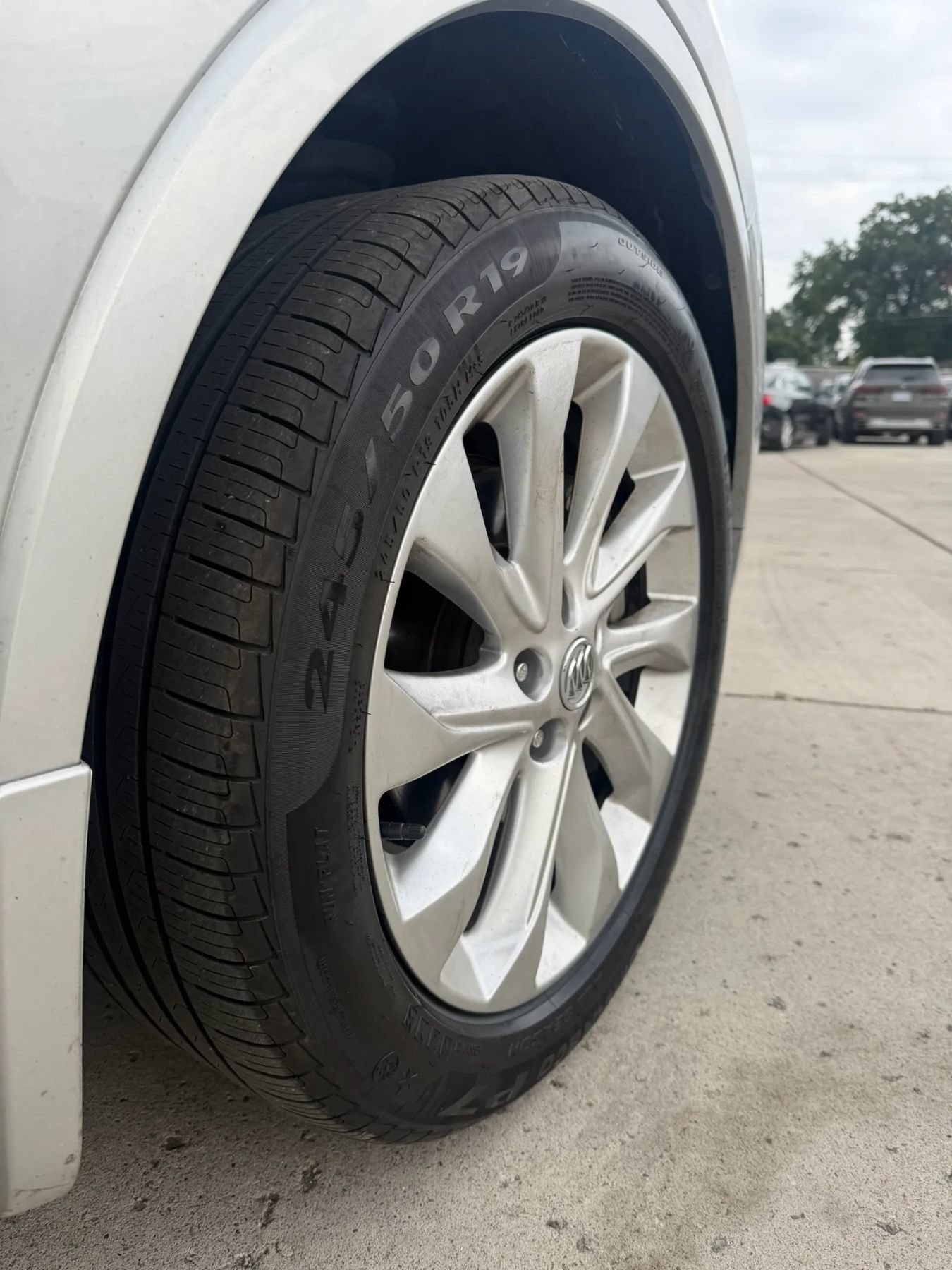Used 2016 Buick Envision Premium w/ Driver Confidence Package AWD/4WD image 9