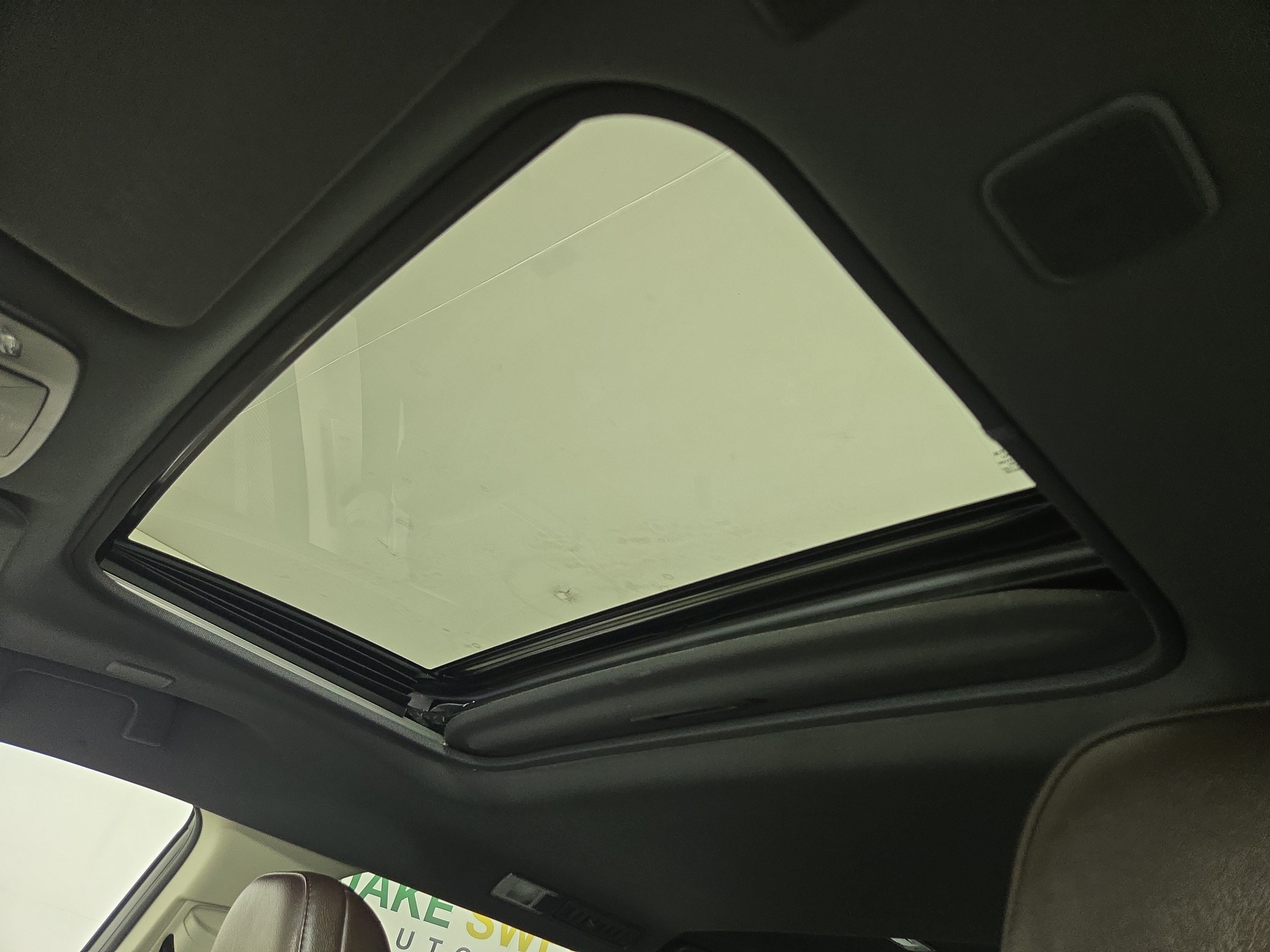 Used 2021 Toyota Sienna Platinum FWD image 24