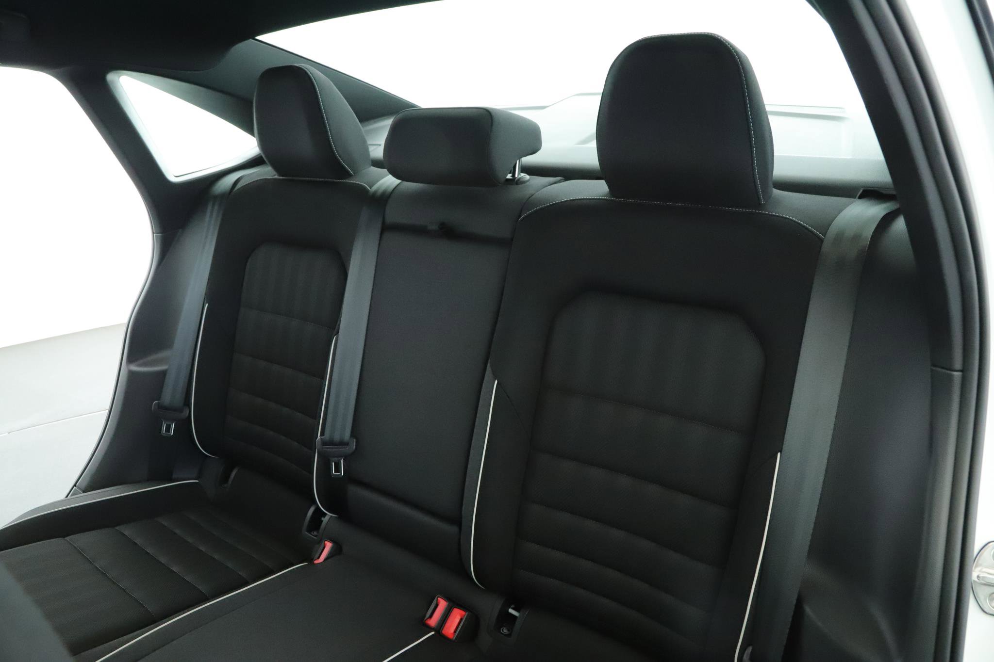 Used 2024 Volkswagen Jetta Sport image 5