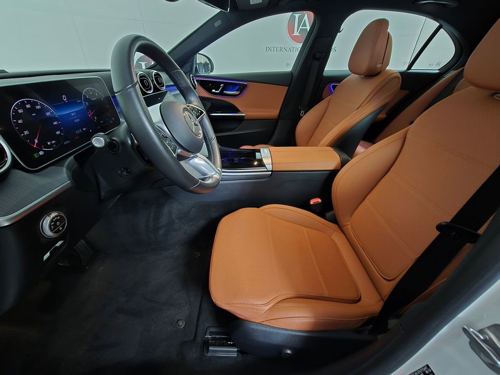 Used 2025 Mercedes-Benz C 300 4MATIC Sedan image 15