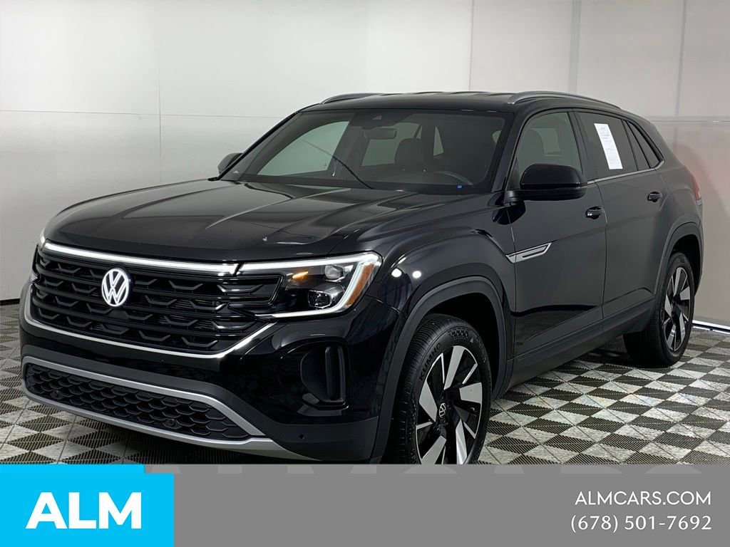 Used 2025 Volkswagen Atlas Cross Sport SE FWD image 5
