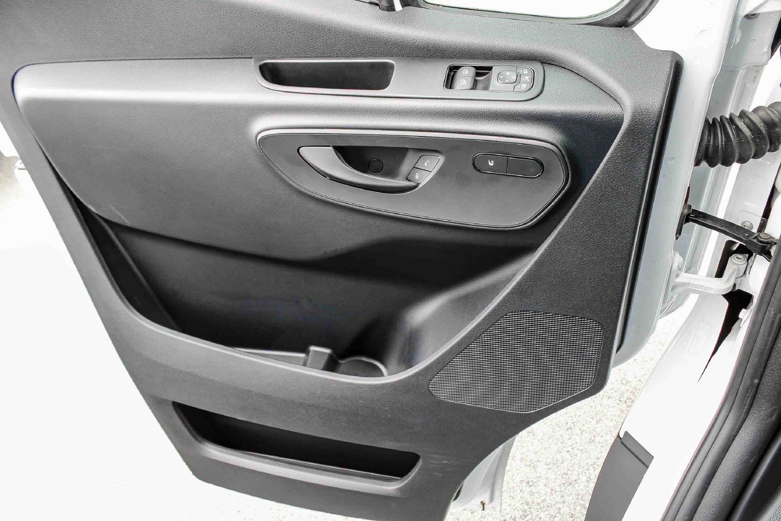 New 2025 Mercedes-Benz Sprinter 2500 image 18