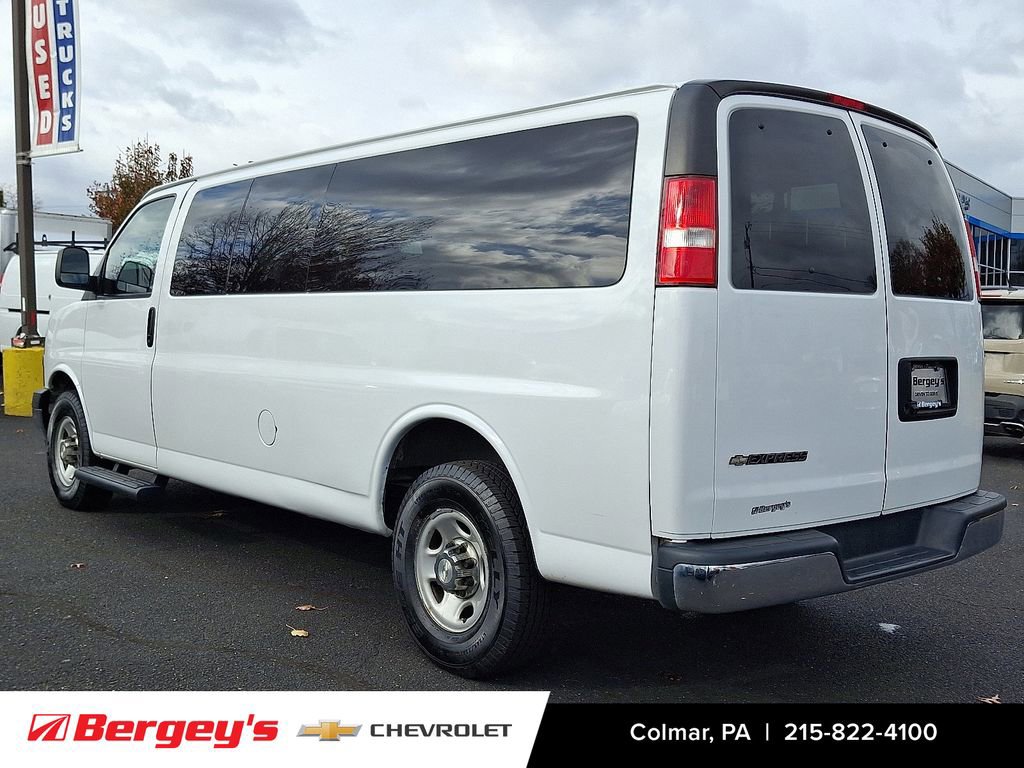 Certified 2020 Chevrolet Express 3500 LT w/ LT Preferred Equipment Group image 8