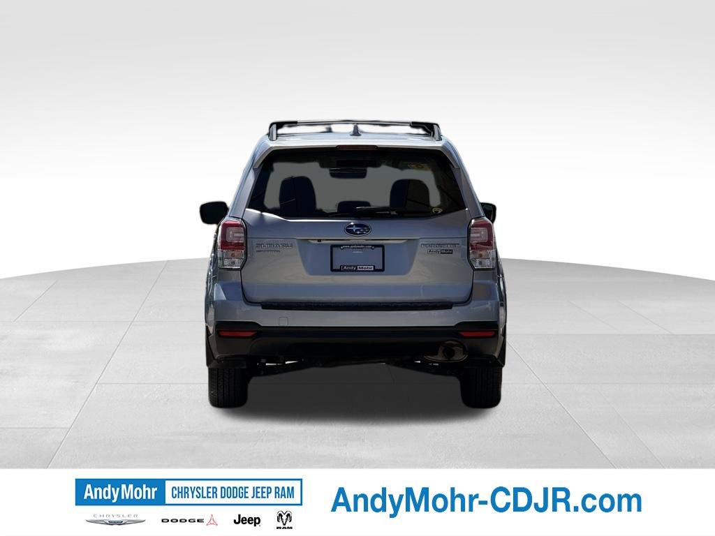 Used 2018 Subaru Forester 2.5i Premium AWD/4WD image 6
