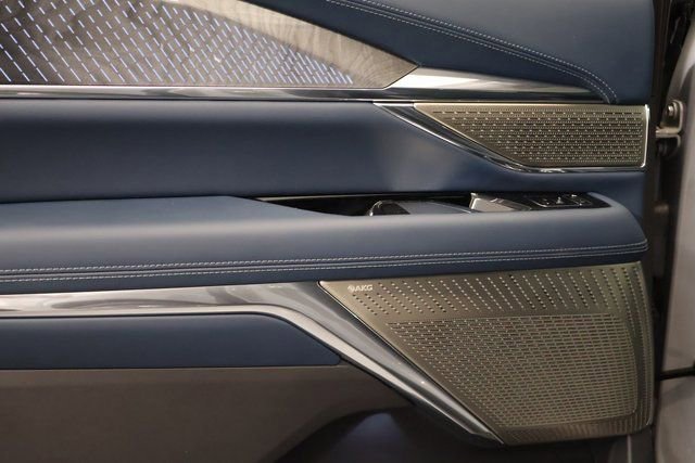 New 2026 Cadillac Escalade IQL Luxury image 25