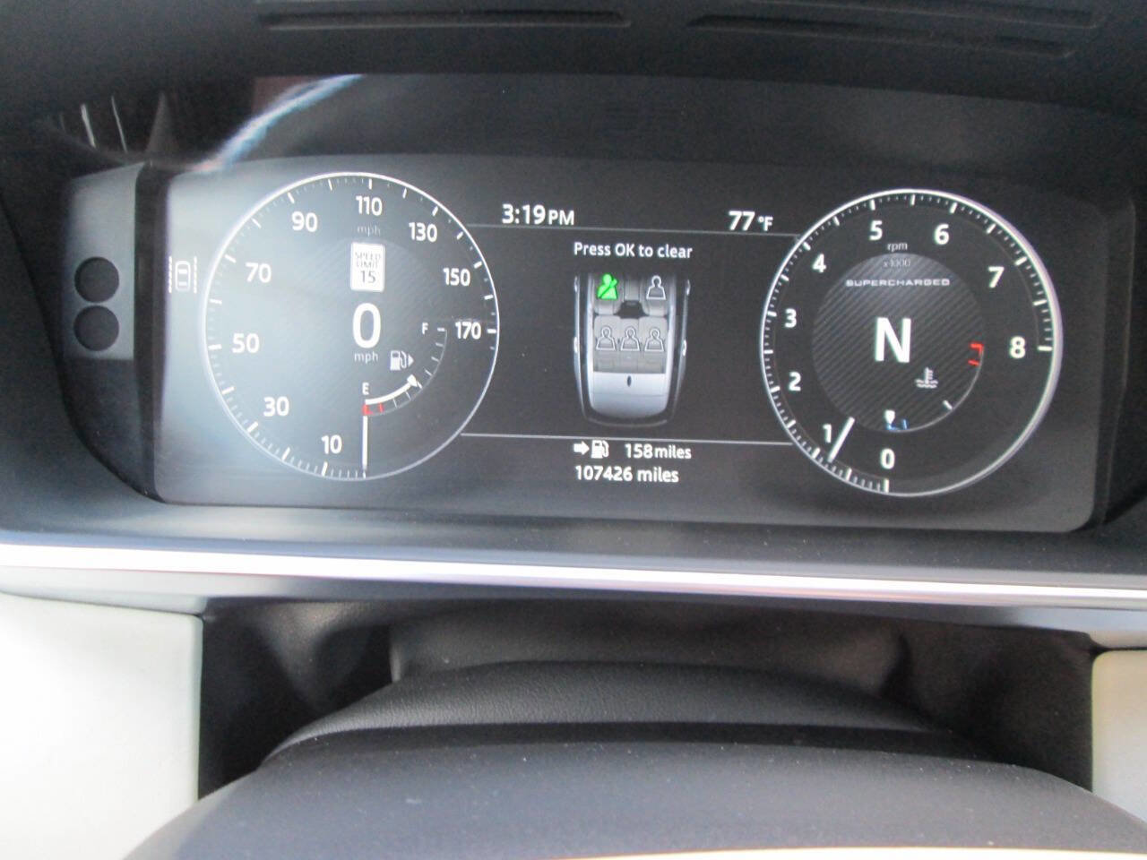 Used 2017 Land Rover Range Rover Supercharged image 4