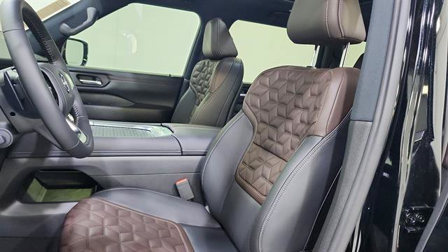 New 2026 Nissan Armada Platinum AWD/4WD image 11