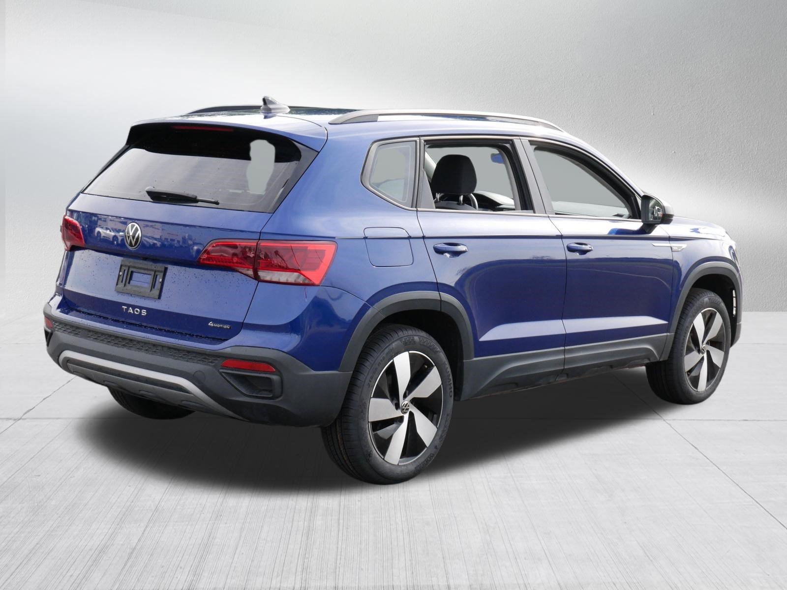 Used 2024 Volkswagen Taos S AWD/4WD image 6