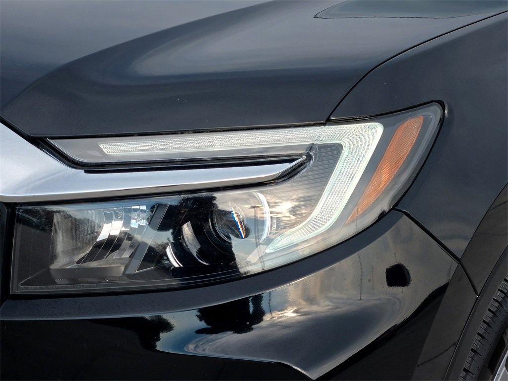 Used 2024 Honda Passport EX-L image 3