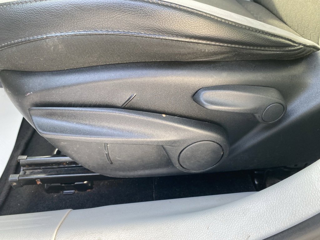 Used 2017 Jeep Compass Latitude image 24