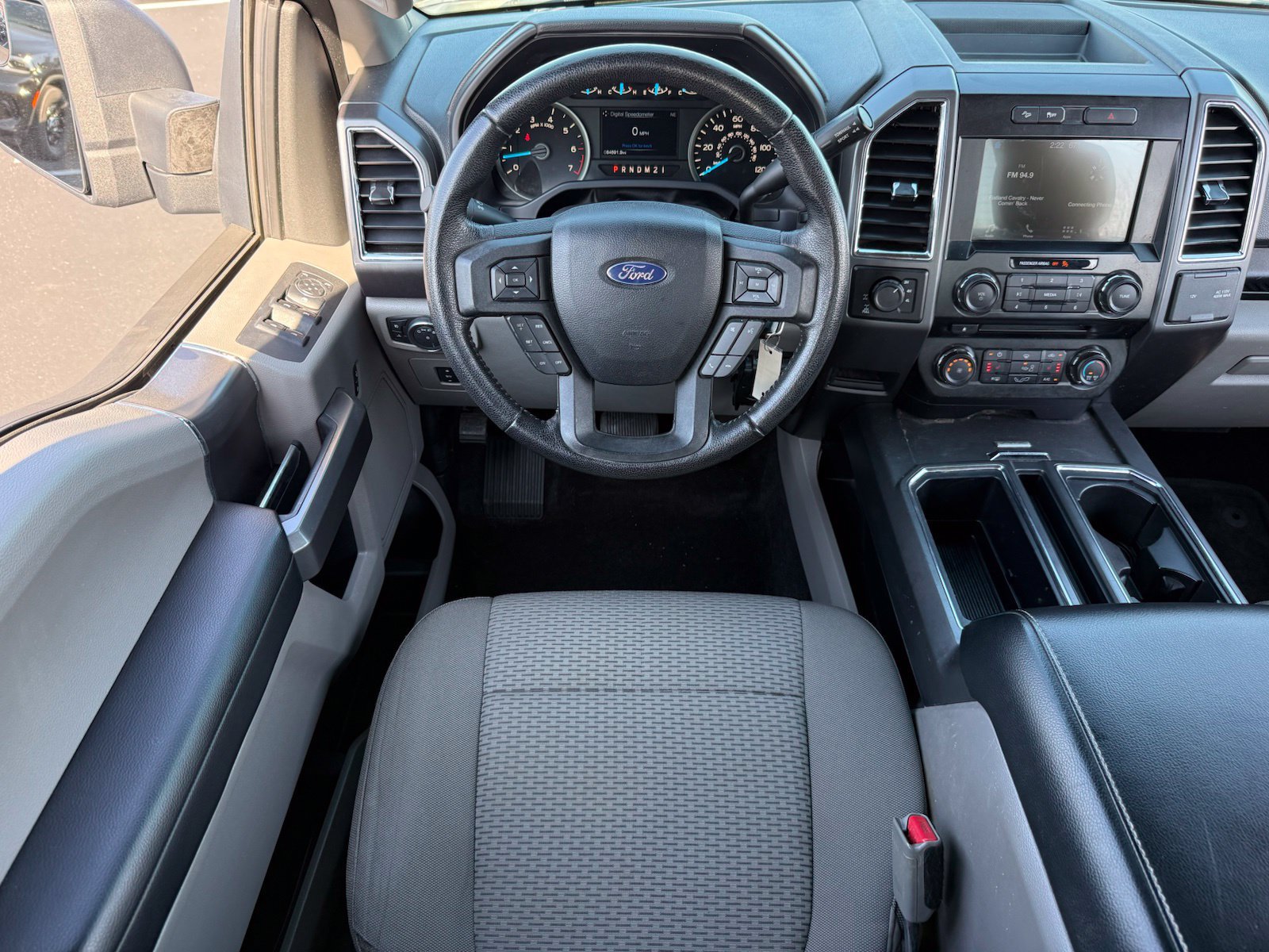 Used 2016 Ford F150 XLT w/ Equipment Group 302A Luxury AWD/4WD image 28