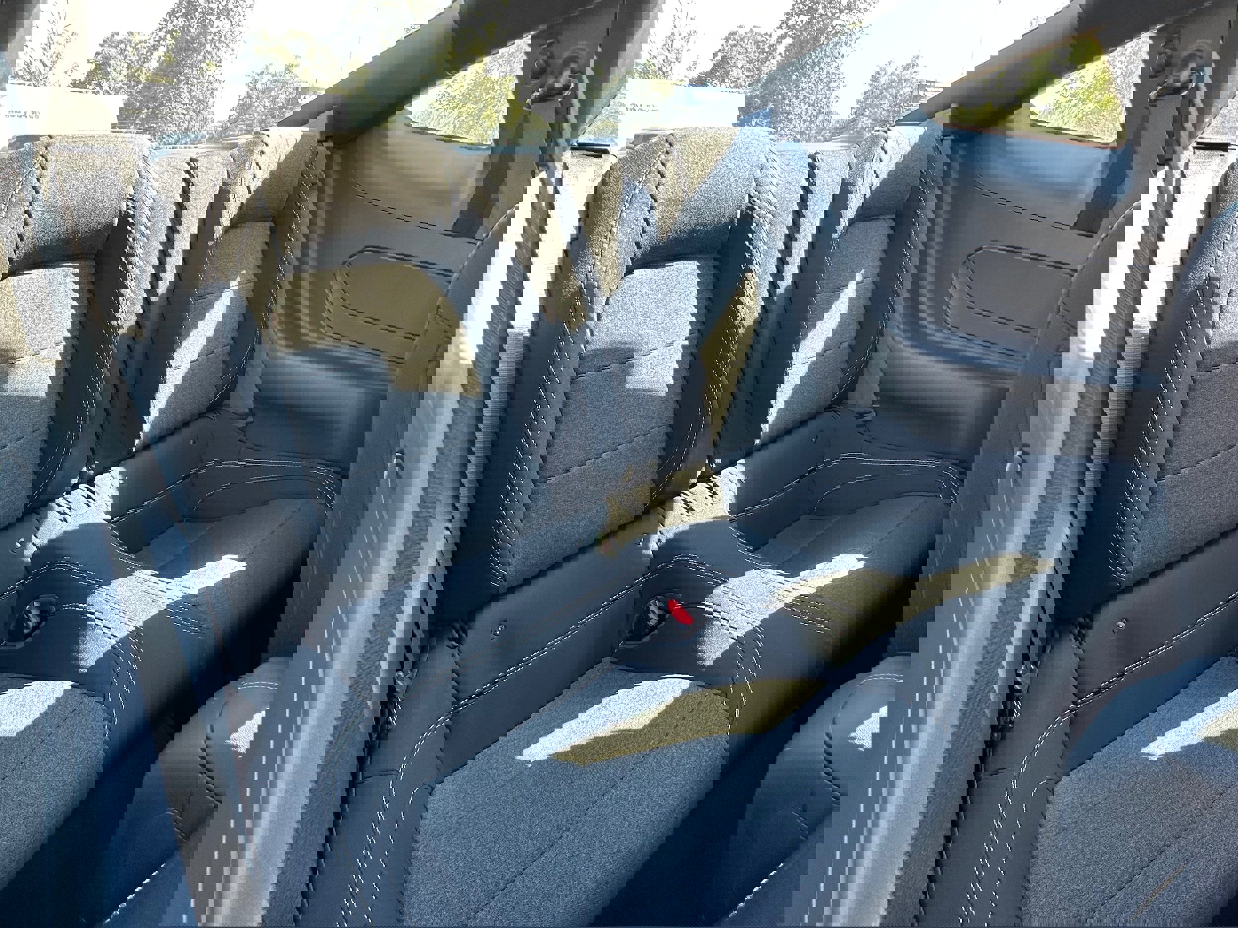 Used 2024 Ford Mustang EcoBoost image 12