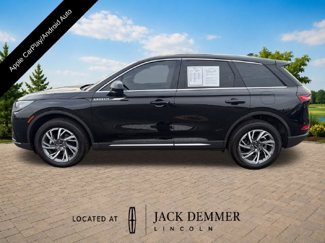 Certified 2024 Lincoln Corsair FWD image 3