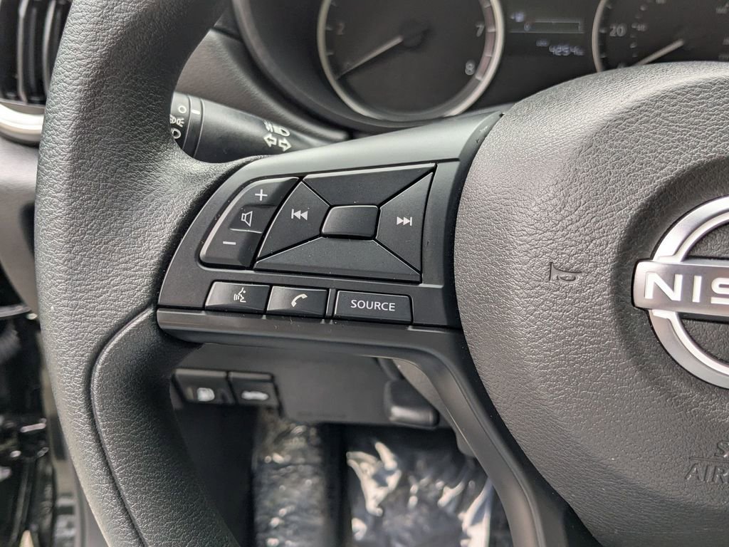 Used 2025 Nissan Versa S w/ S Plus Package FWD image 17