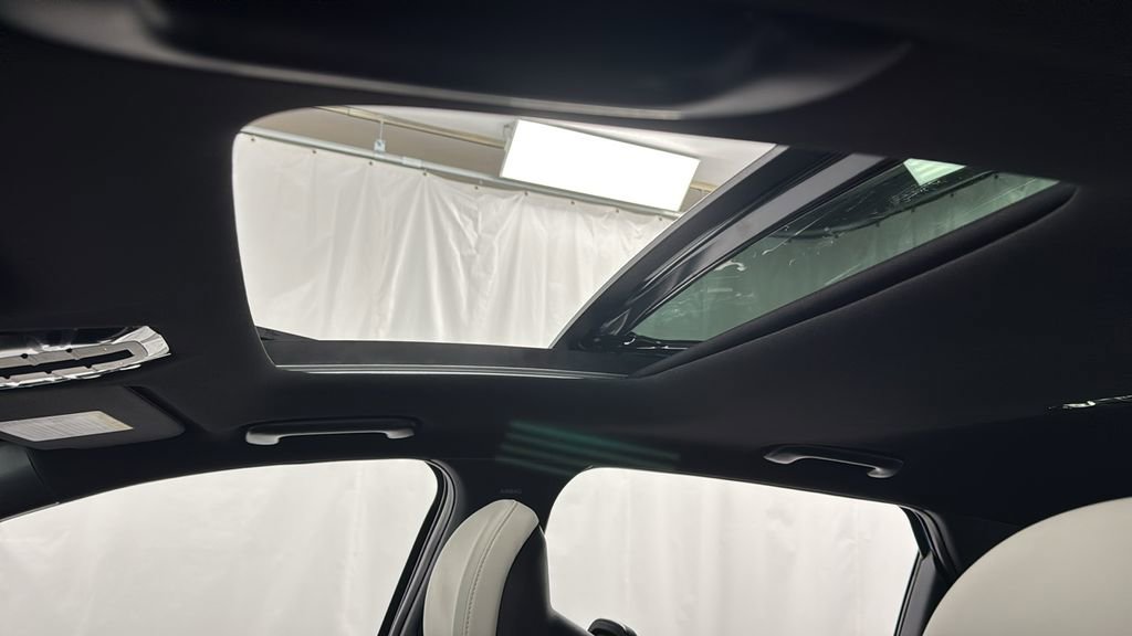 New 2025 Kia K4 GT-Line Turbo image 33