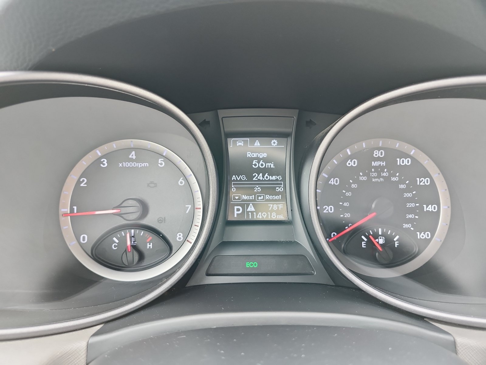 Used 2015 Hyundai Santa Fe Sport FWD image 17