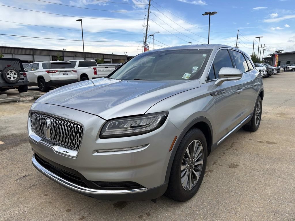 Certified 2023 Lincoln Nautilus Reserve FWD image 4