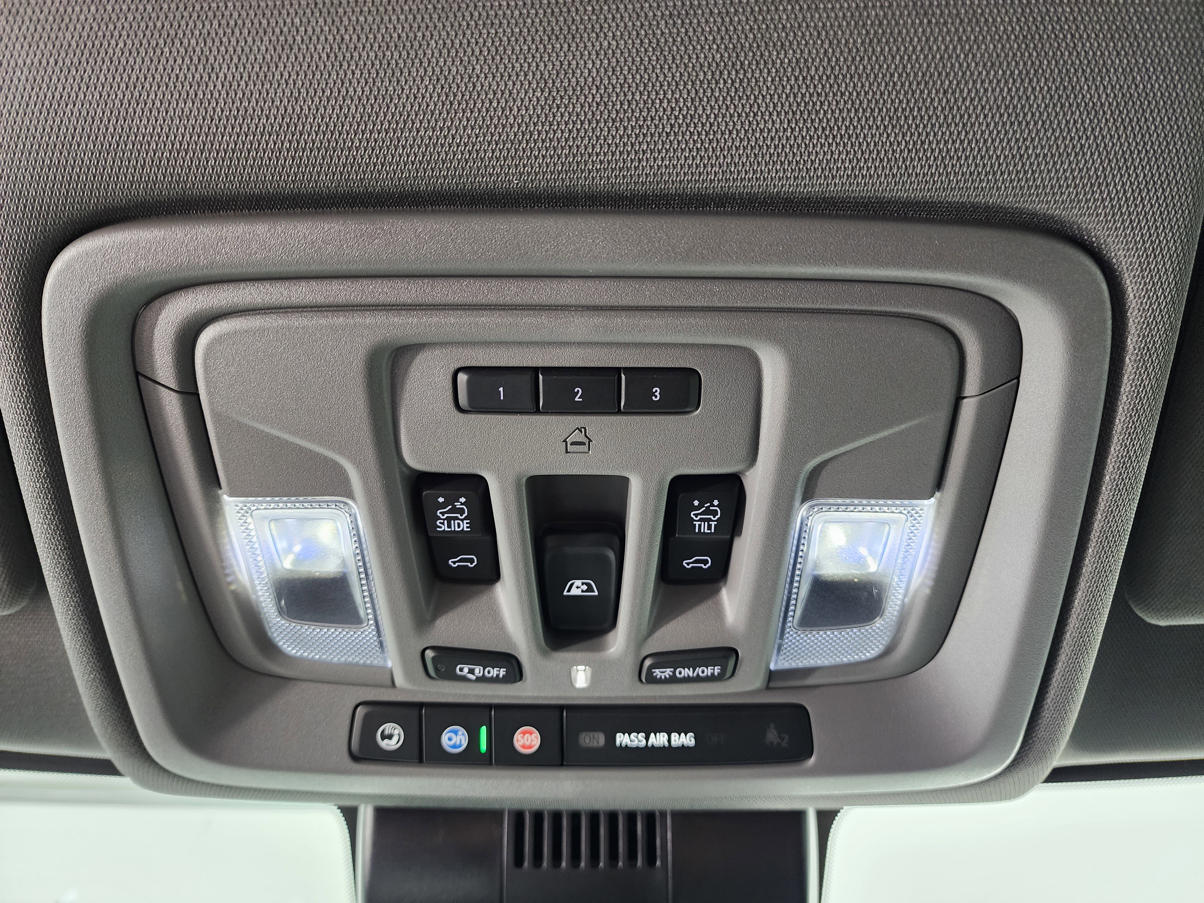 Used 2024 GMC Sierra 2500 Denali w/ Denali Reserve Package image 61