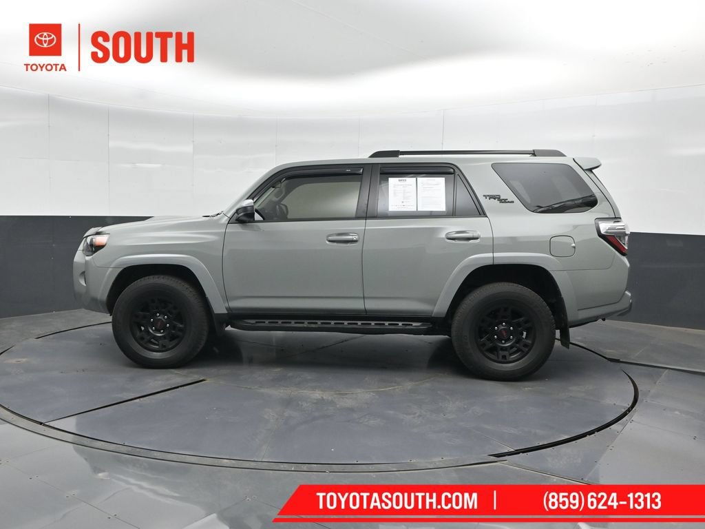 Used 2023 Toyota 4Runner TRD Off-Road AWD/4WD image 7