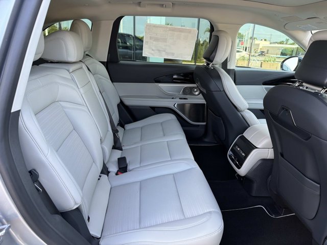 New 2026 Lincoln Nautilus Reserve AWD/4WD image 21