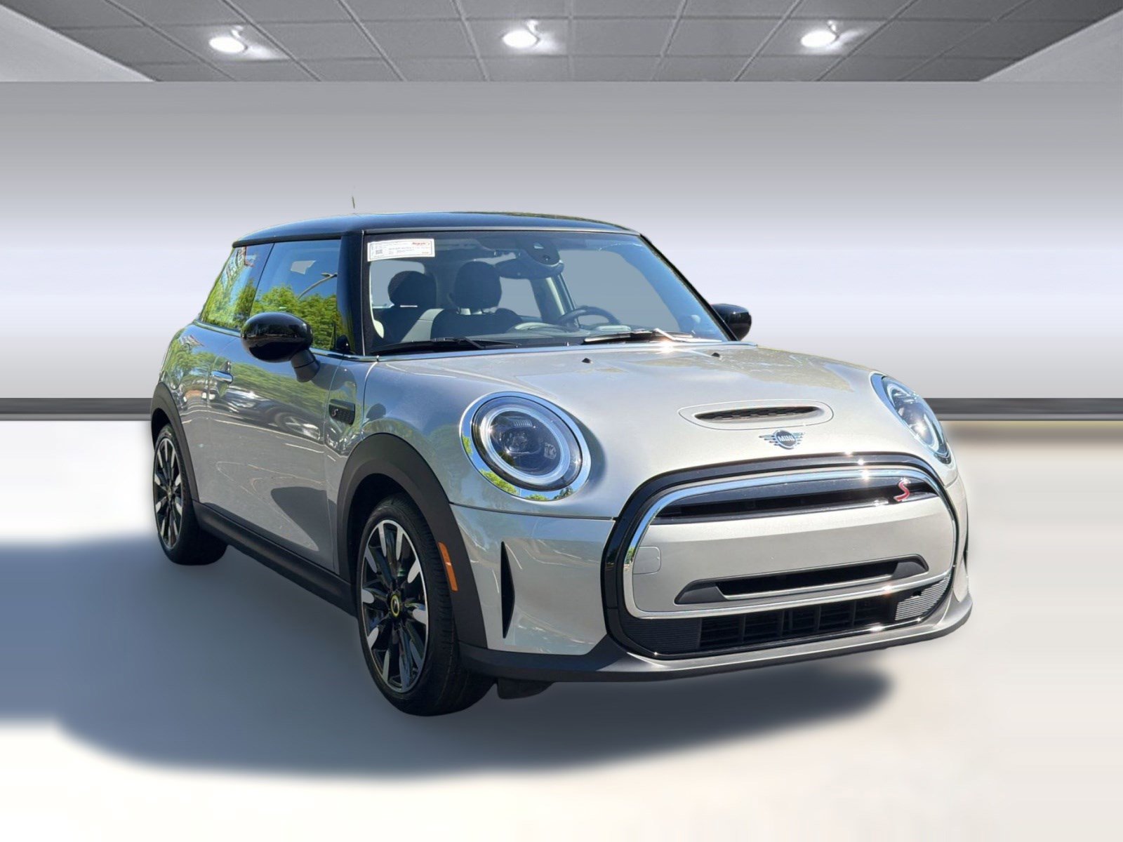 Used 2024 MINI Cooper SE image 7
