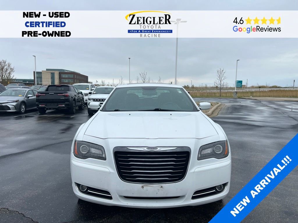 Used 2014 Chrysler 300 S AWD/4WD image 2