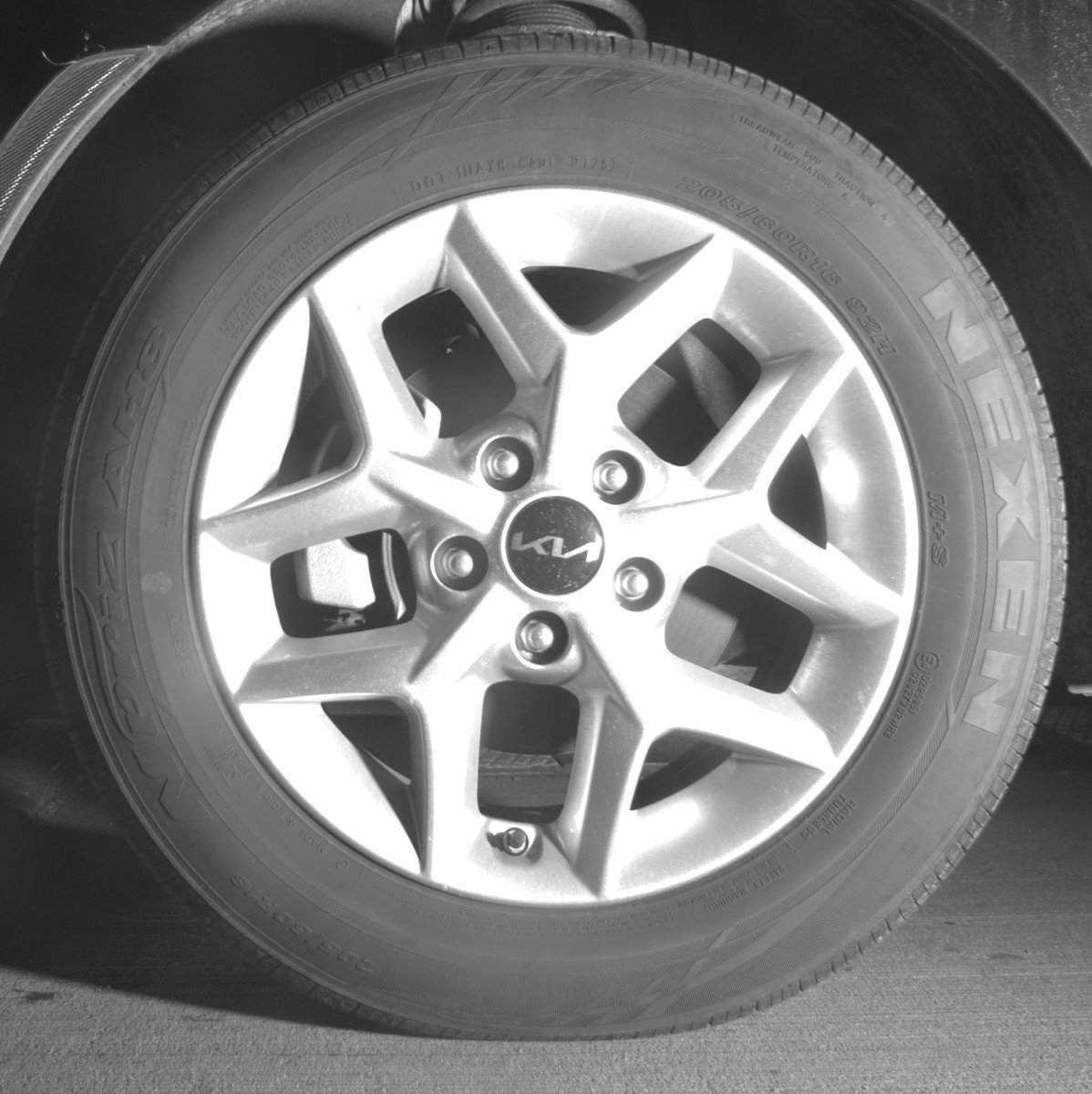 Used 2025 Kia Soul LX w/ LX Technology Package image 12