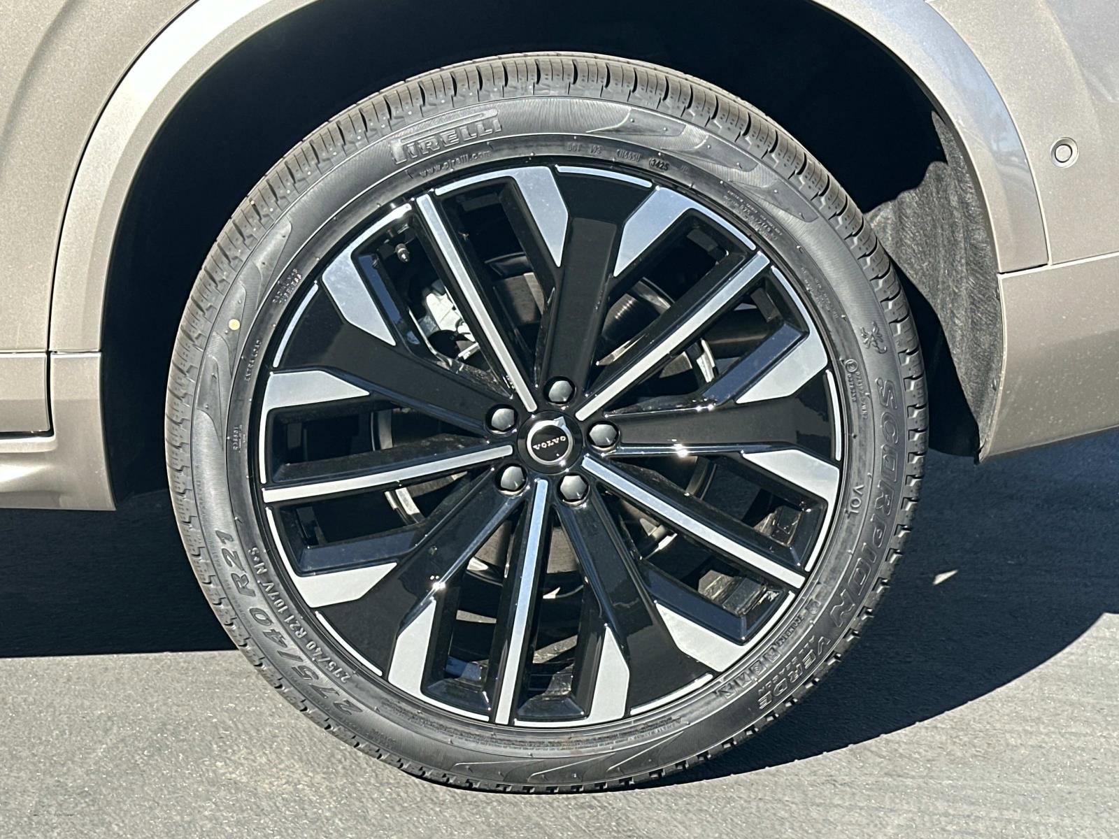 New 2026 Volvo XC90 B6 Ultra AWD/4WD image 24
