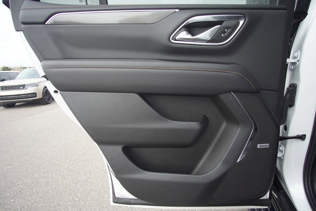 Used 2024 GMC Yukon AT4 w/ AT4 Premium Plus Package image 29