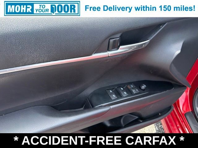 Used 2020 Toyota Camry SE w/ Convenience Package FWD image 13