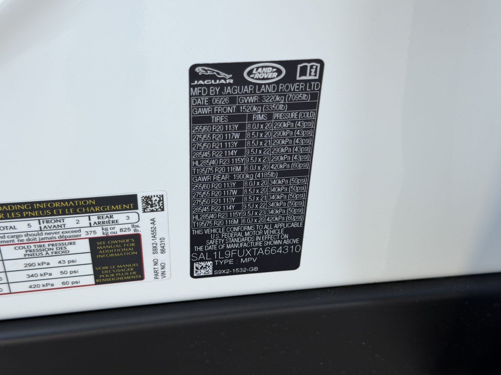 New 2026 Land Rover Range Rover Sport Dynamic SE AWD/4WD image 26