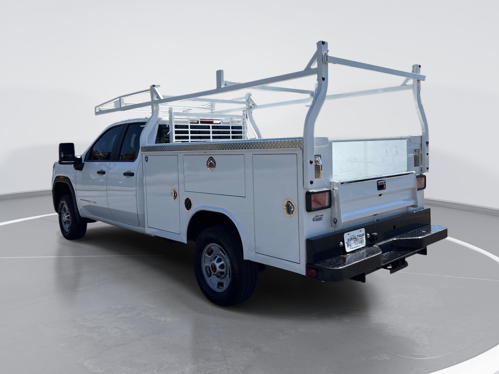 Used 2025 GMC Sierra 2500 Pro w/ Convenience Package AWD/4WD image 6