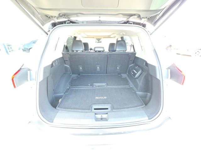 Used 2023 Nissan Rogue Platinum w/ Platinum Premium Package image 27
