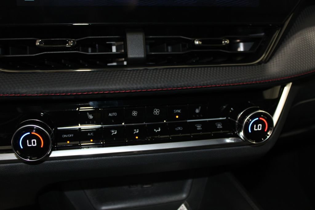 New 2026 Chevrolet Equinox RS image 39