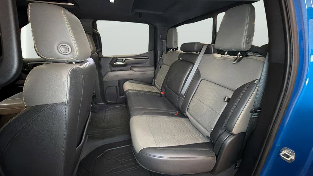 Used 2023 Chevrolet Silverado 1500 ZR2 image 33