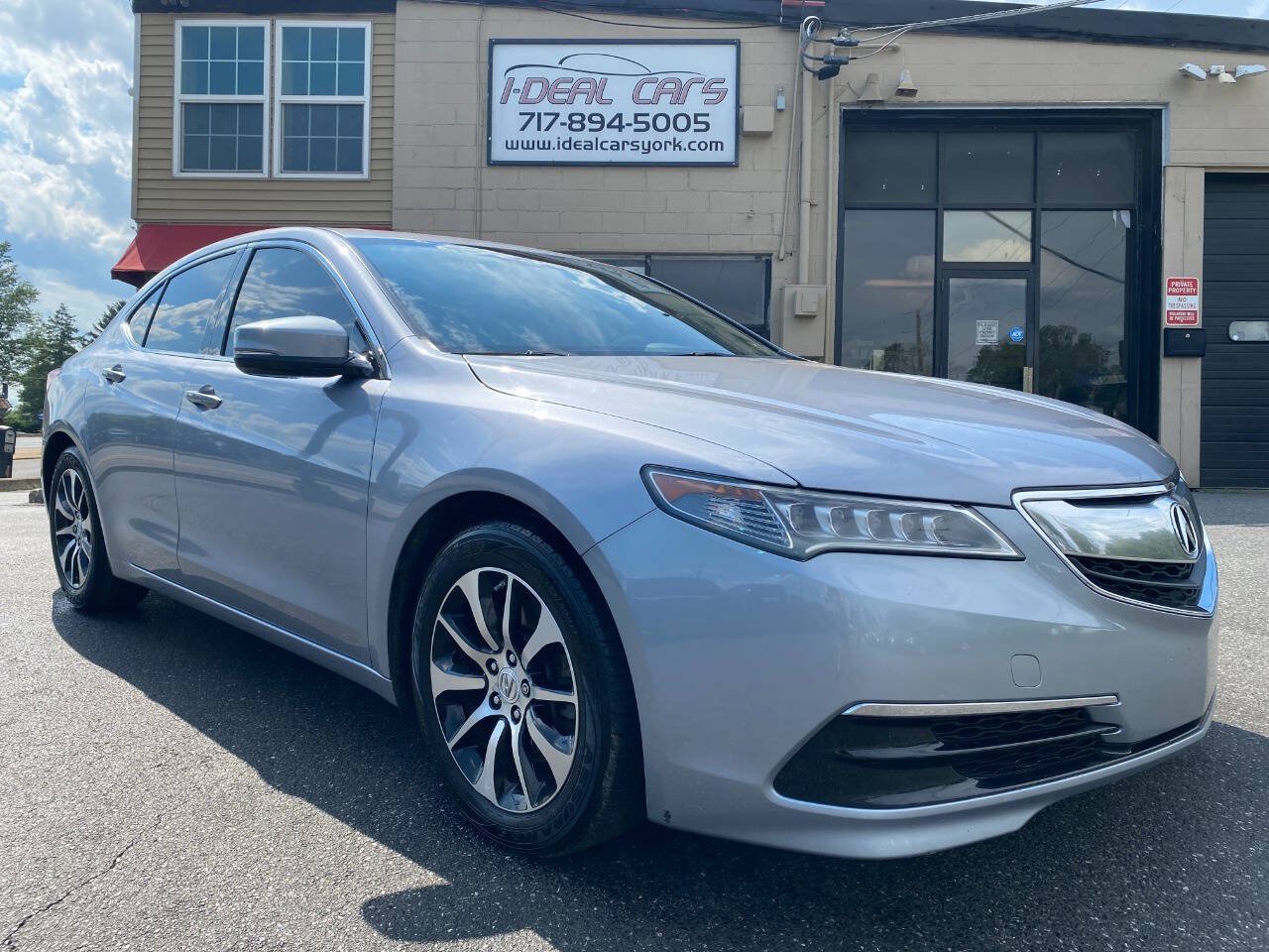 Used 2015 Acura TLX w/ Technology Package FWD image 34