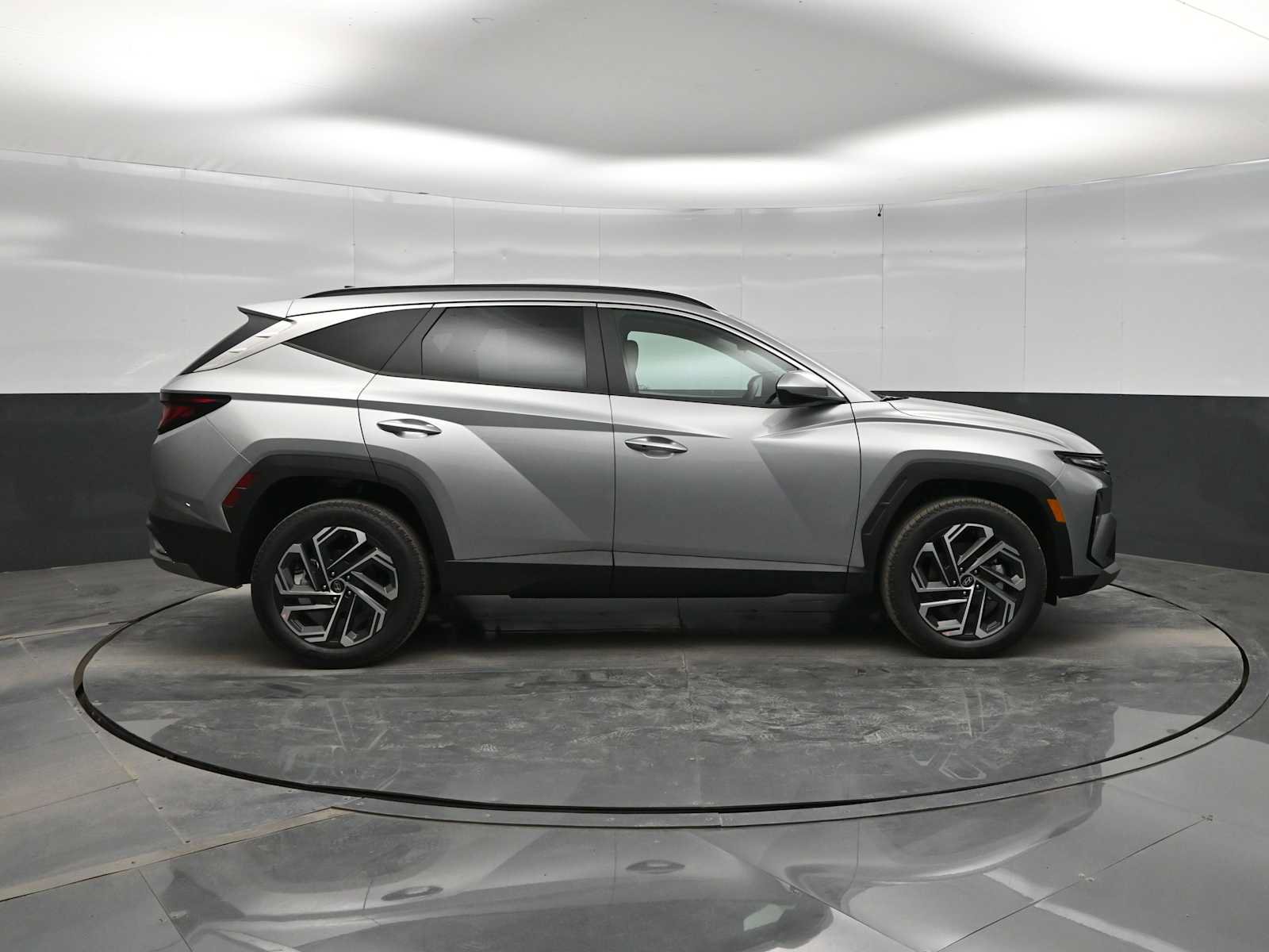New 2026 Hyundai Tucson SEL Plus AWD/4WD image 9