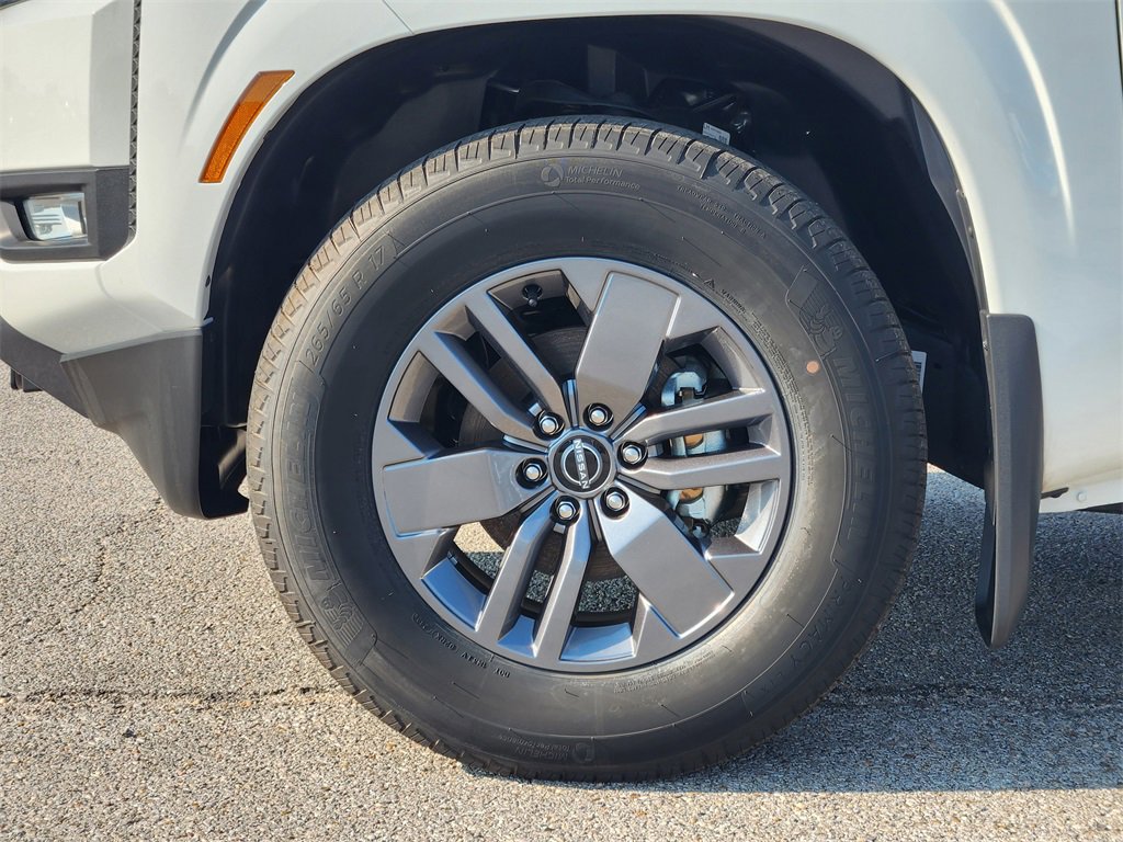 New 2025 Nissan Frontier SV w/ SV Convenience Package image 7