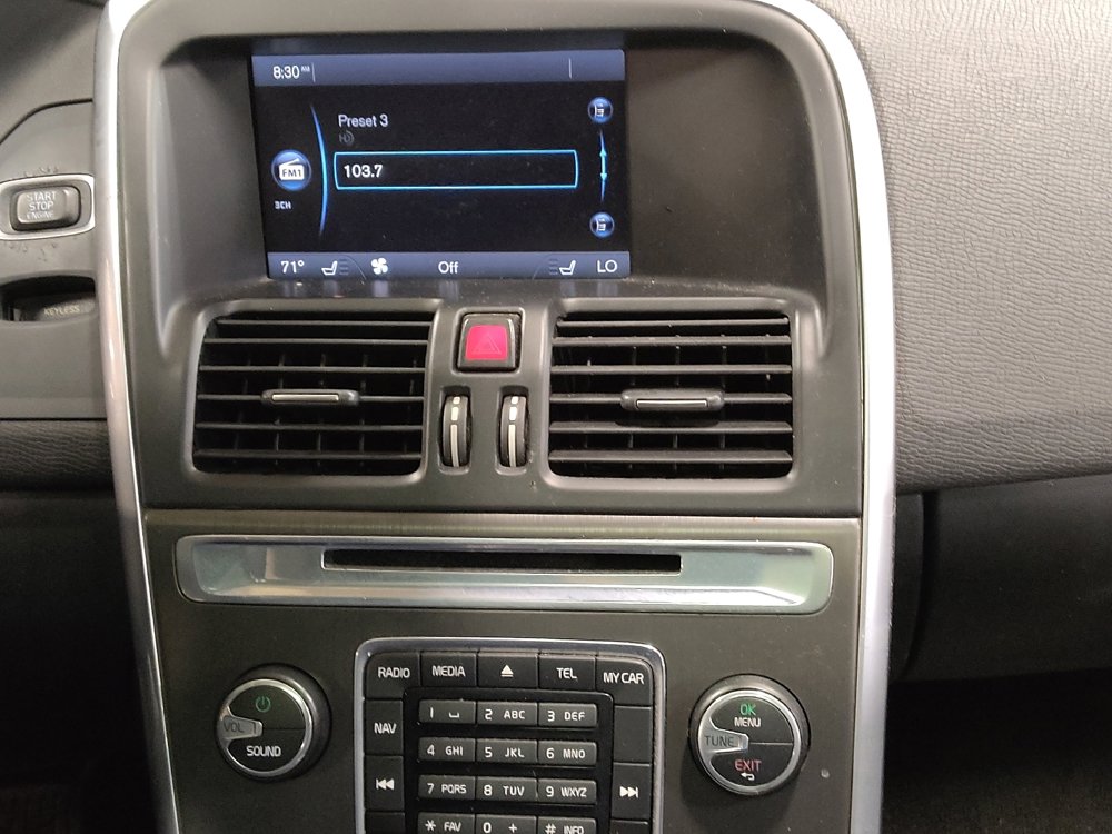 Used 2015 Volvo XC60 T5 Platinum image 25