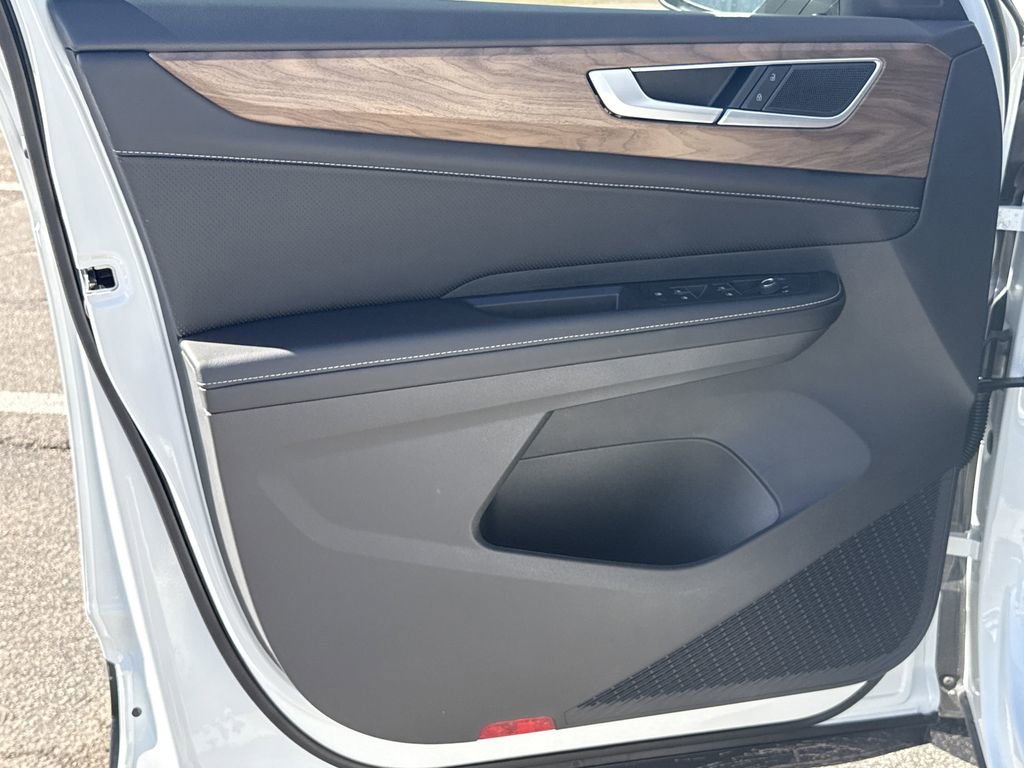 New 2026 Volkswagen Atlas SE image 10